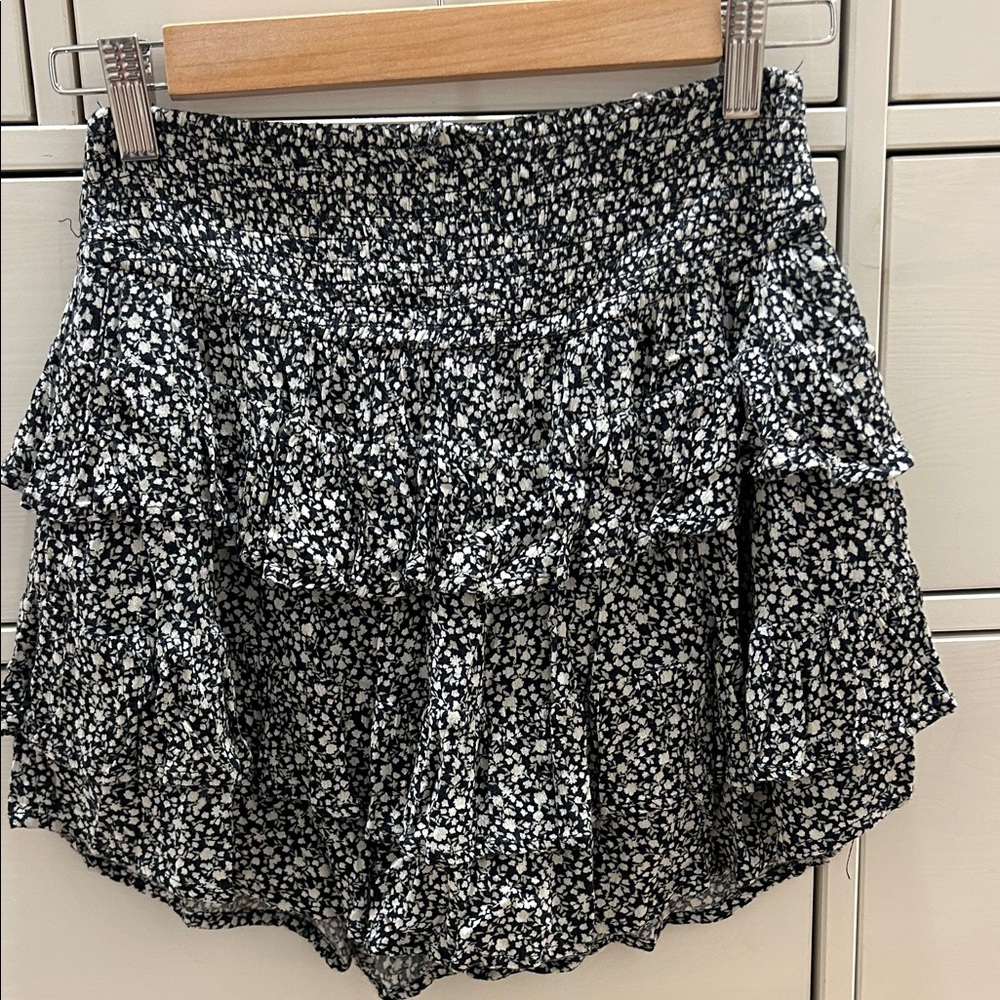 Holster - Black and White Floral Tiered Ruffle Skirt - Worn Once